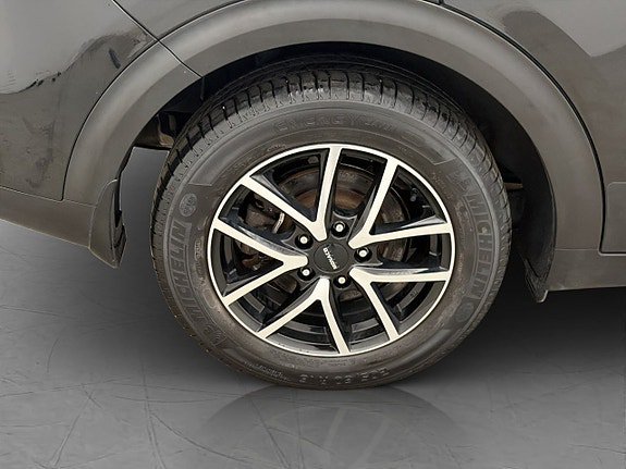 Vehicle Image 33