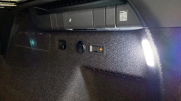 Vehicle Image 14