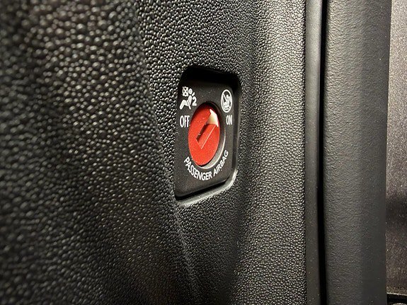 Vehicle Image 24