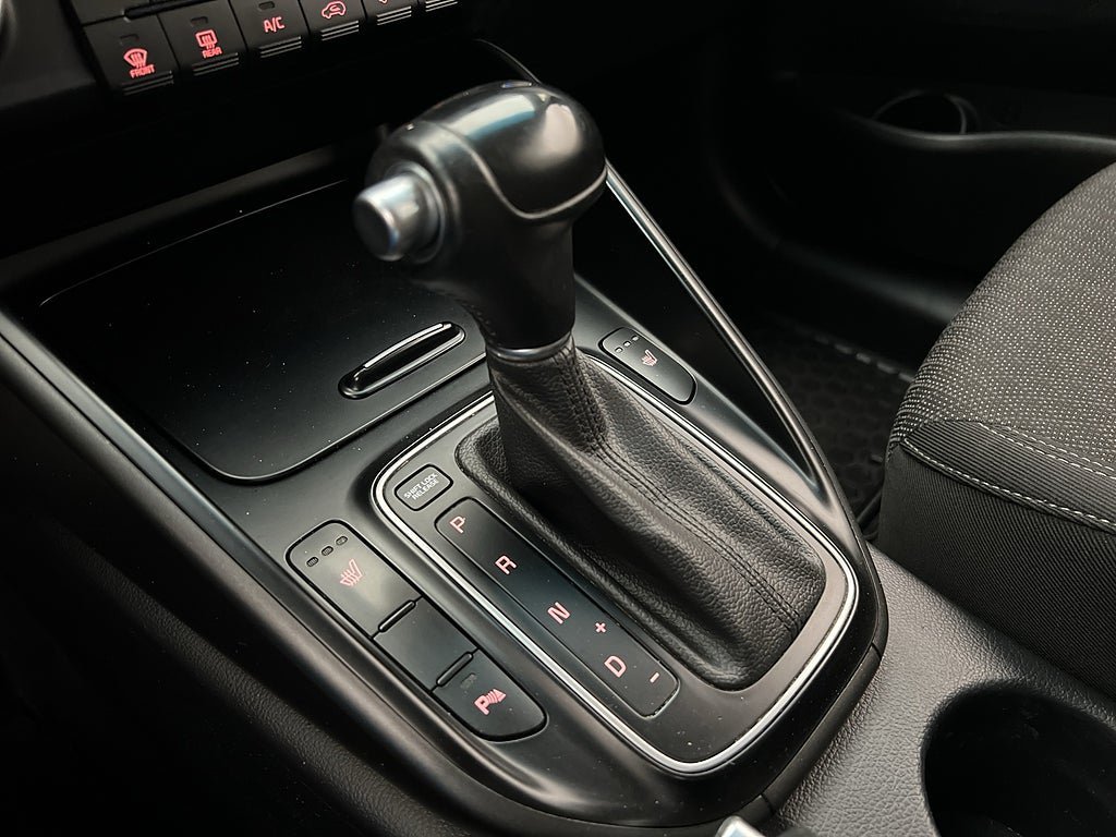 Vehicle Image 24