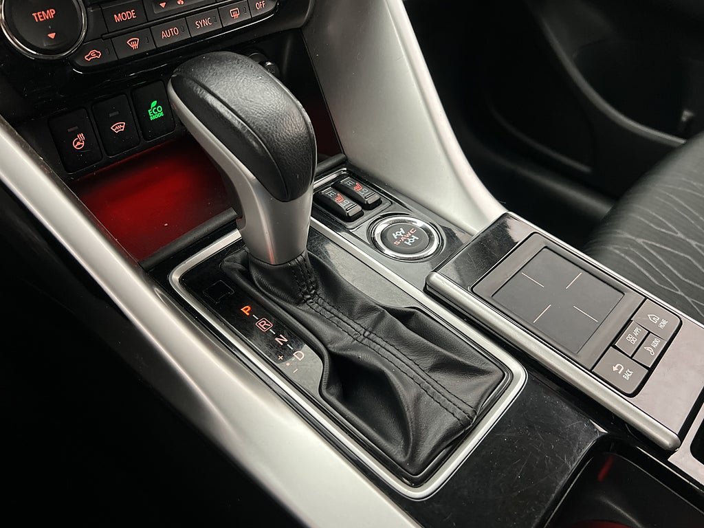 Vehicle Image 26
