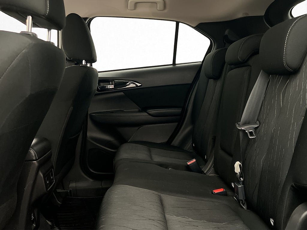 Vehicle Image 30