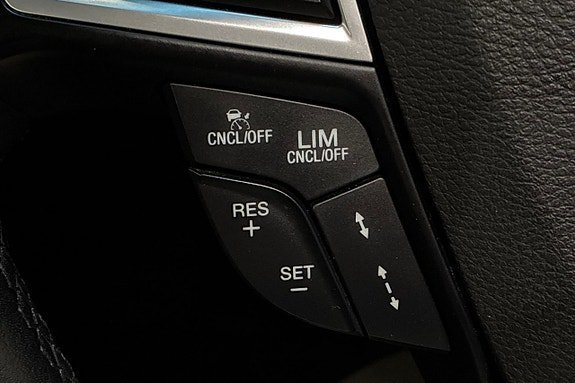 Vehicle Image 27