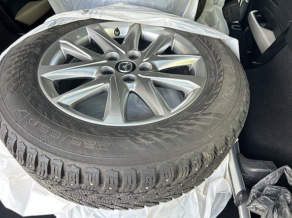Vehicle Image 18