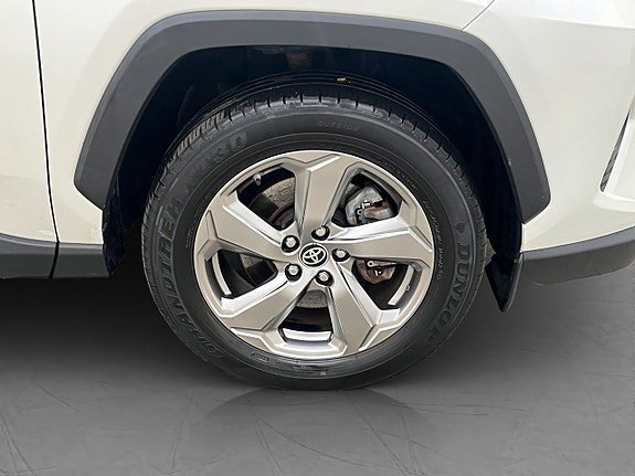 Vehicle Image 33