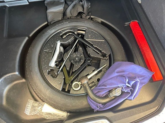 Vehicle Image 19