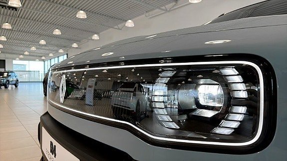 Vehicle Image 8
