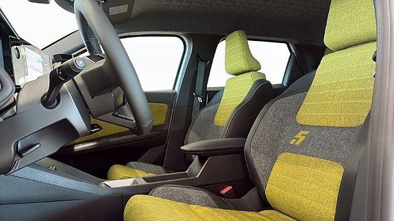 Vehicle Image 19