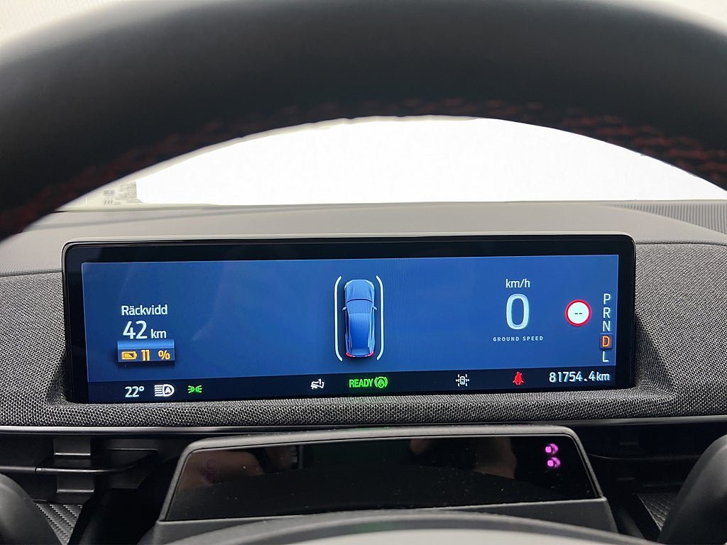 Vehicle Image 17