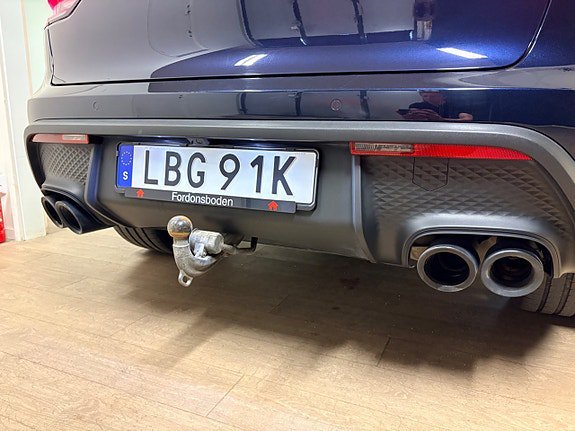 Vehicle Image 28