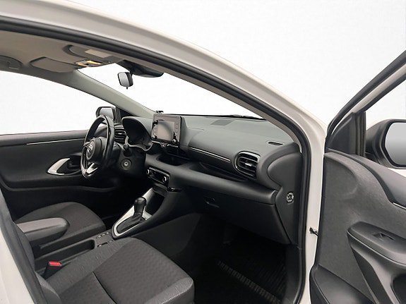 Vehicle Image 23