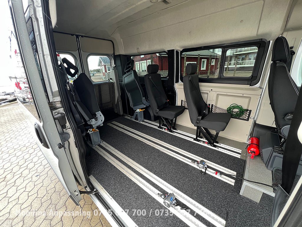 Vehicle Image 26