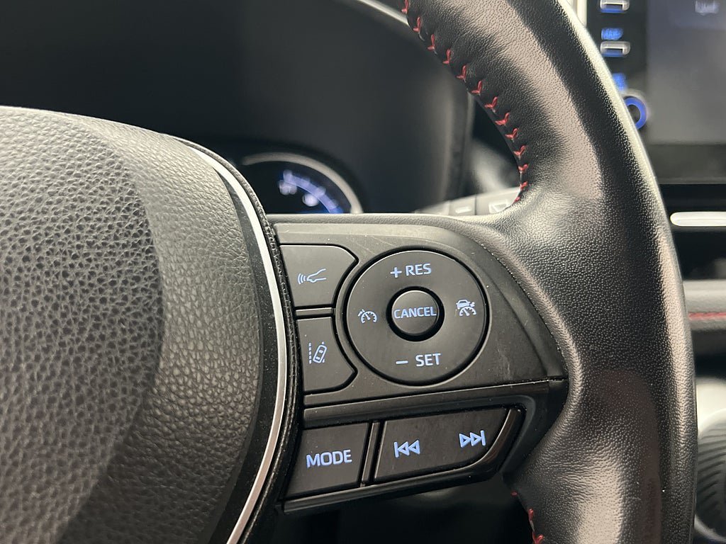 Vehicle Image 28