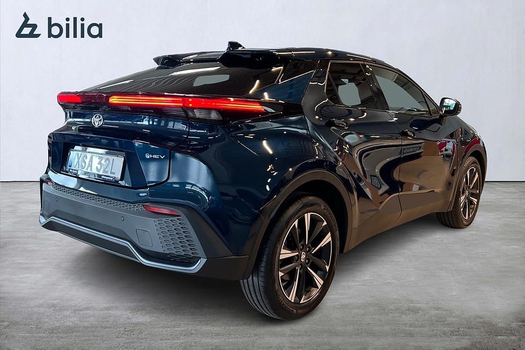 Vehicle Image 19