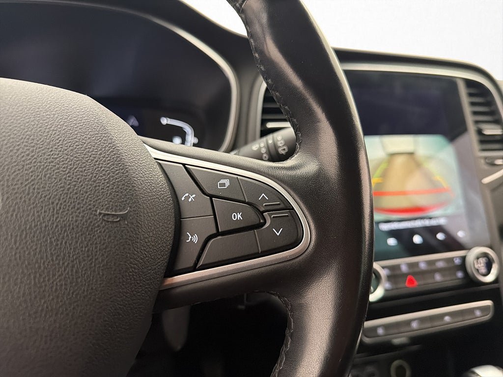 Vehicle Image 27