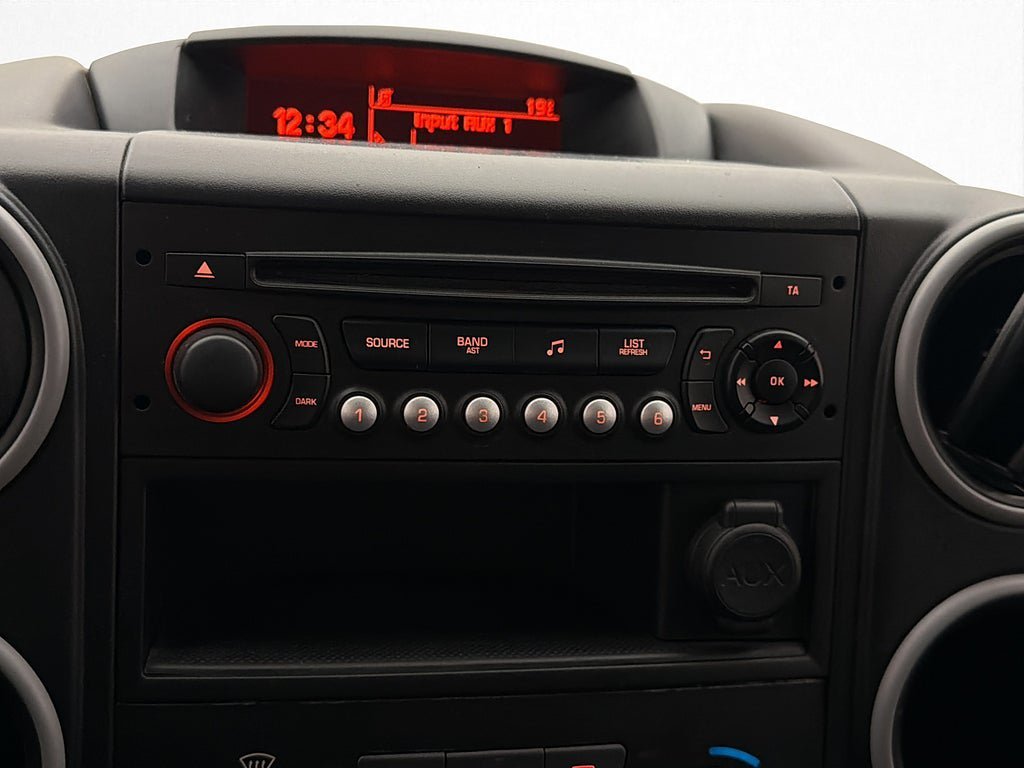 Vehicle Image 22