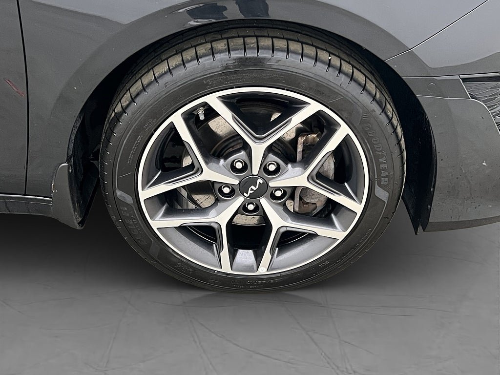 Vehicle Image 35