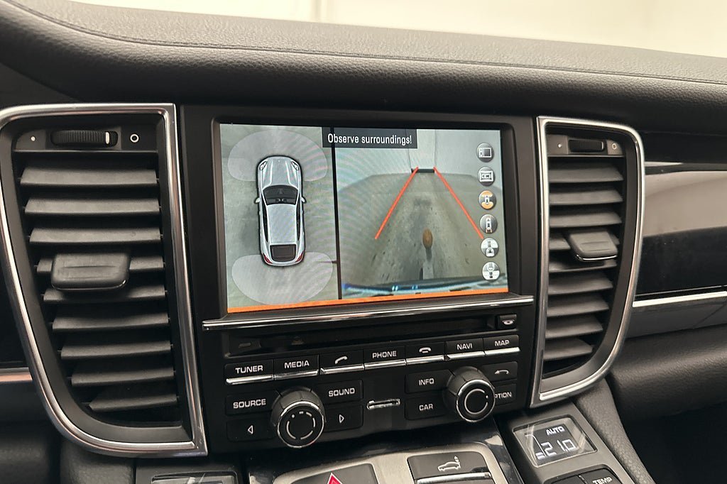Vehicle Image 17