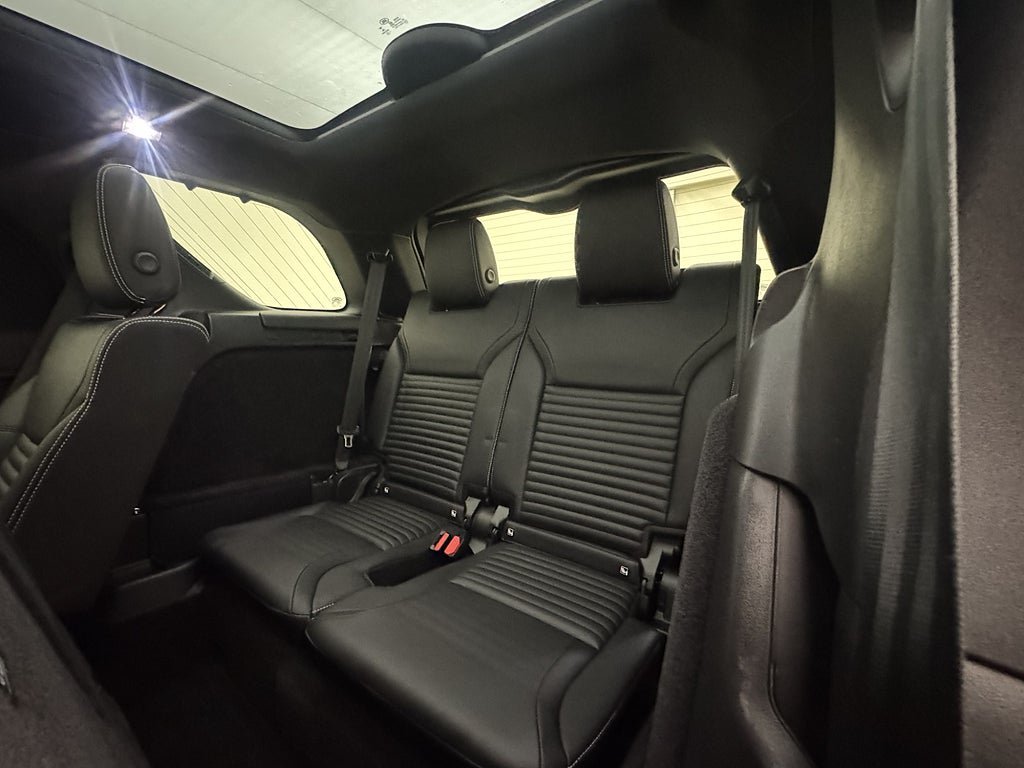 Vehicle Image 35