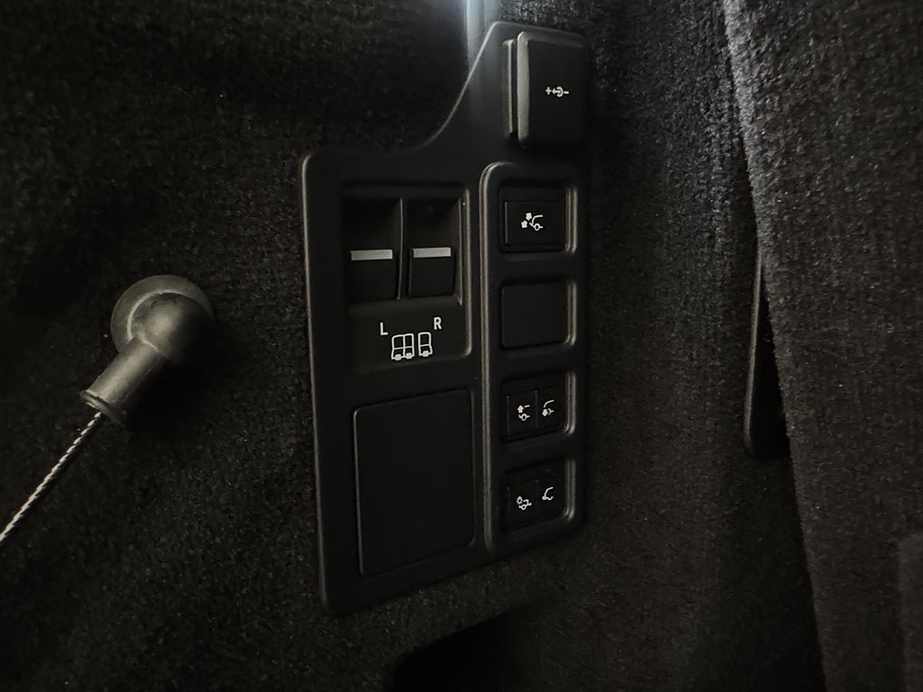 Vehicle Image 37