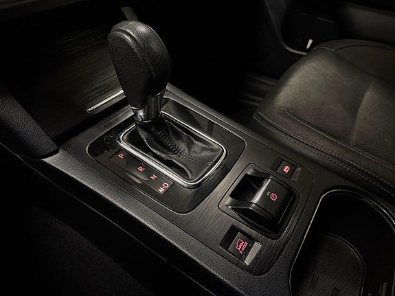 Vehicle Image 28