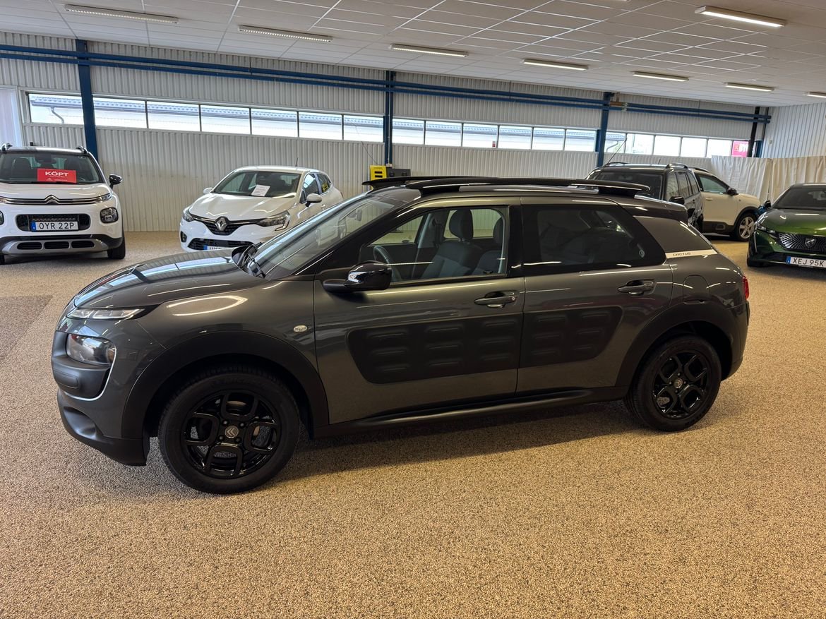 Vehicle Image 6
