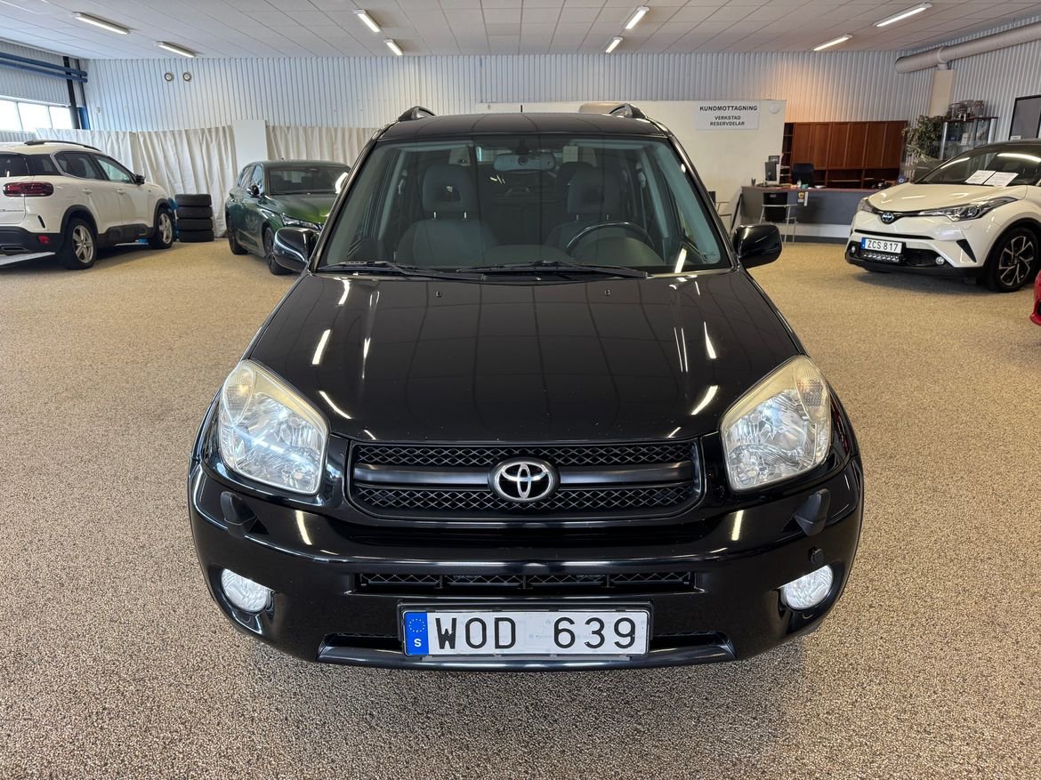 Vehicle Image 8