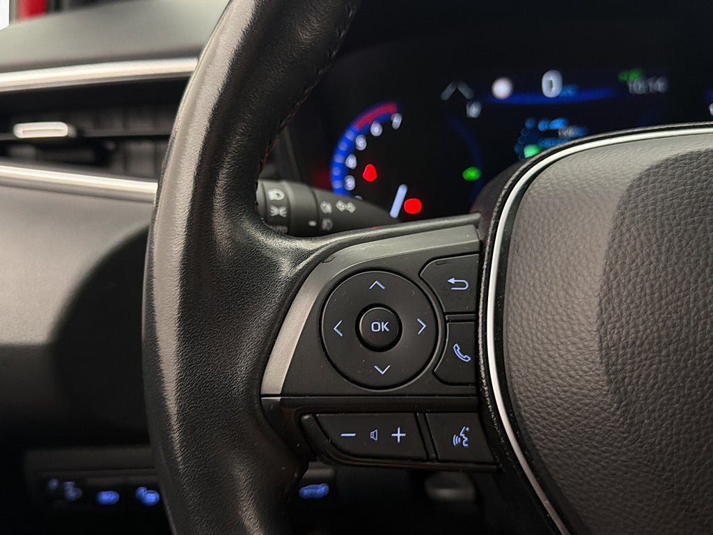 Vehicle Image 16