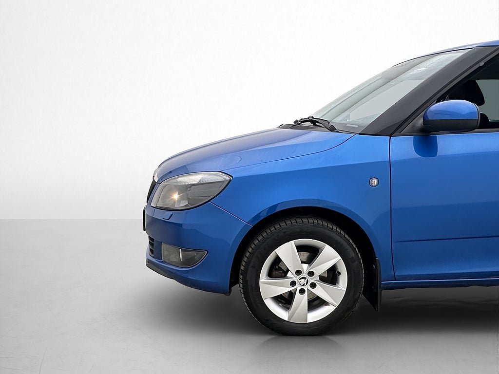 Vehicle Image 23