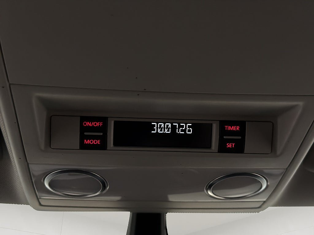 Vehicle Image 28