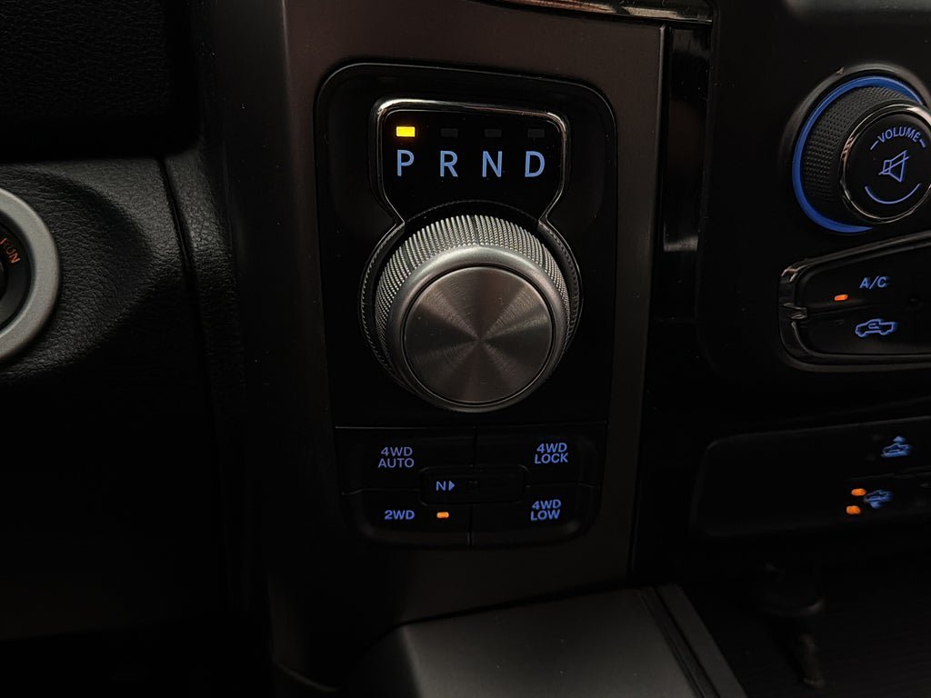 Vehicle Image 27