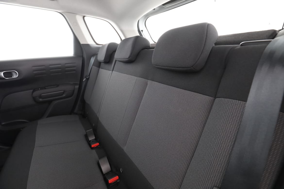 Vehicle Image 15