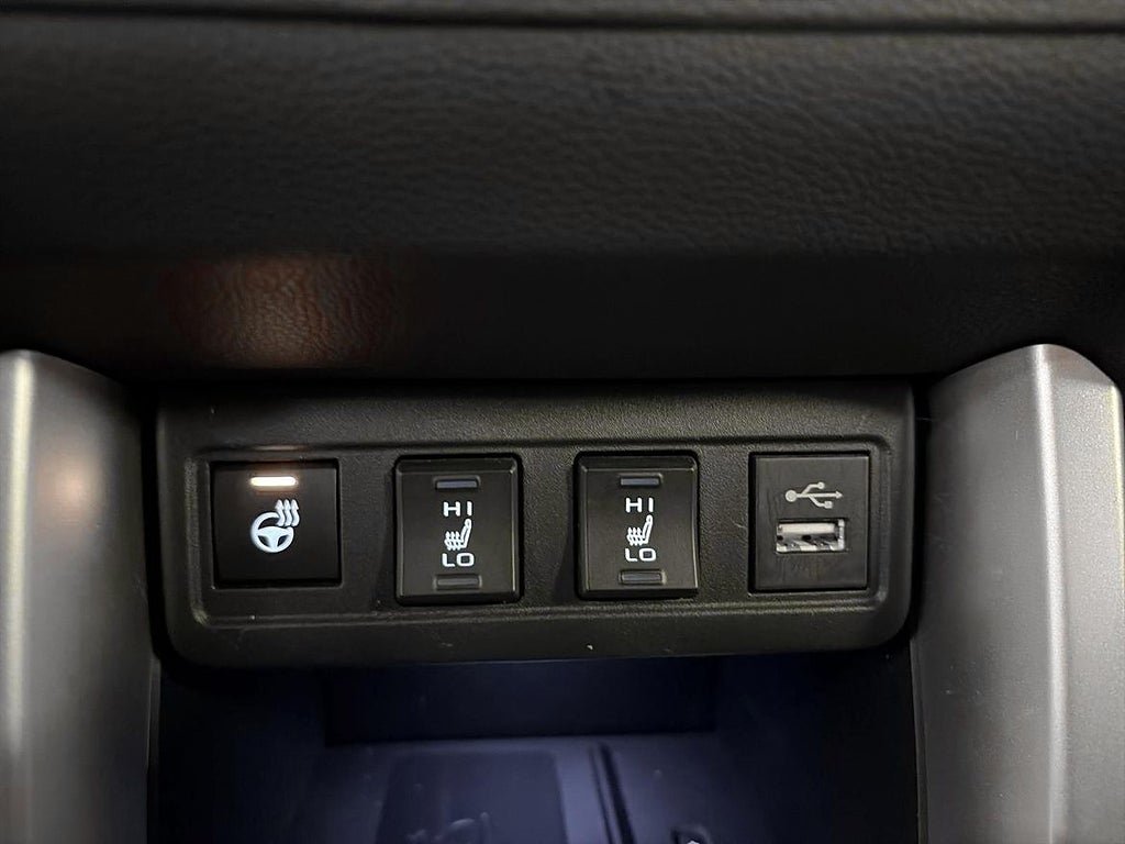 Vehicle Image 20