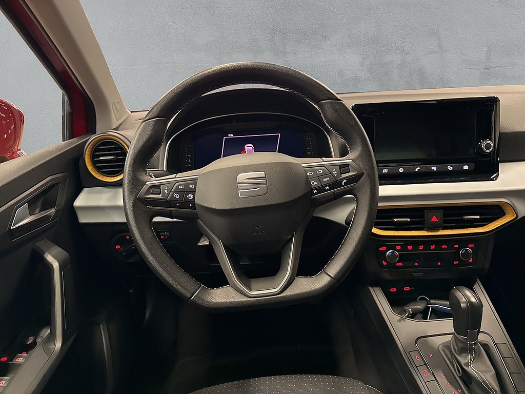 Vehicle Image 14