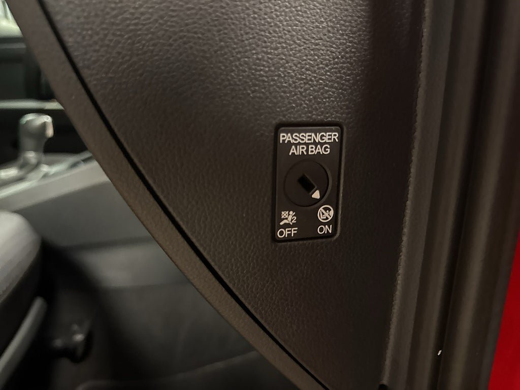 Vehicle Image 23