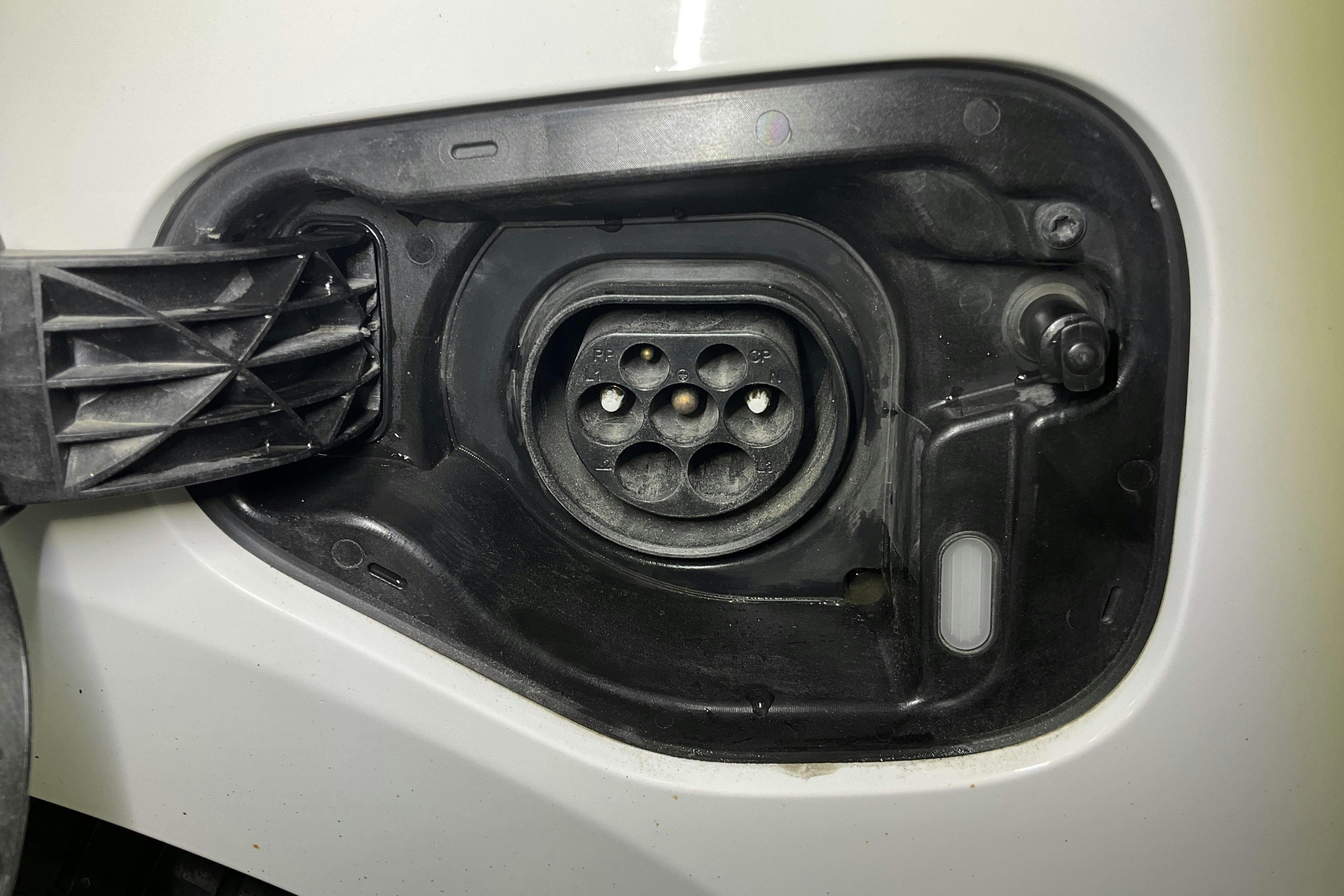 Vehicle Image 17