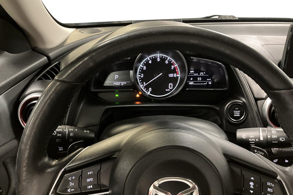 Vehicle Image 12
