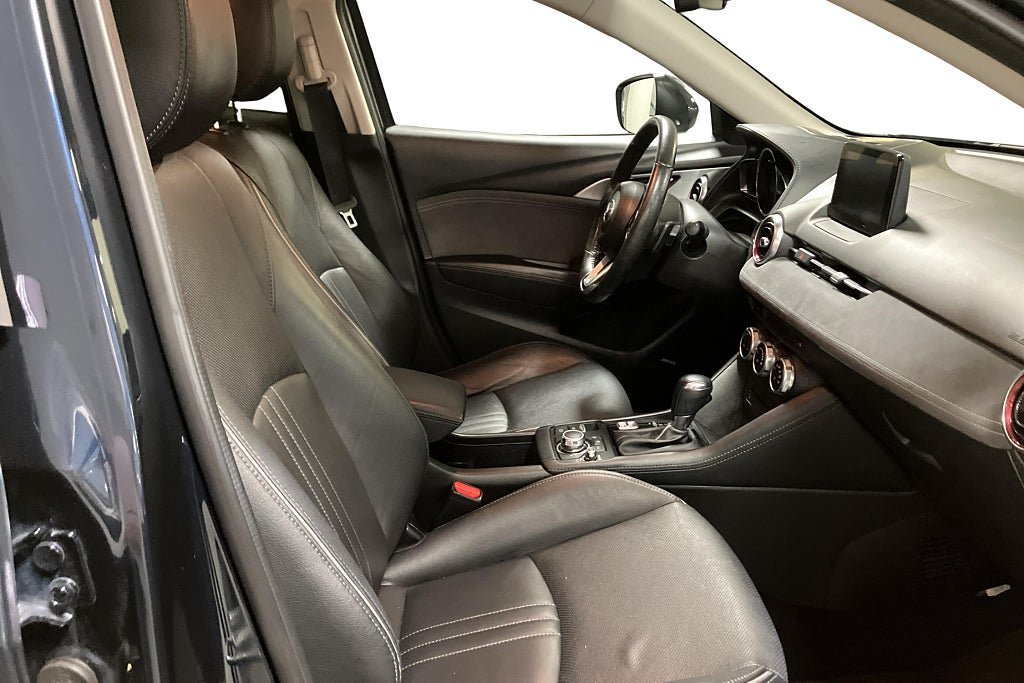 Vehicle Image 14