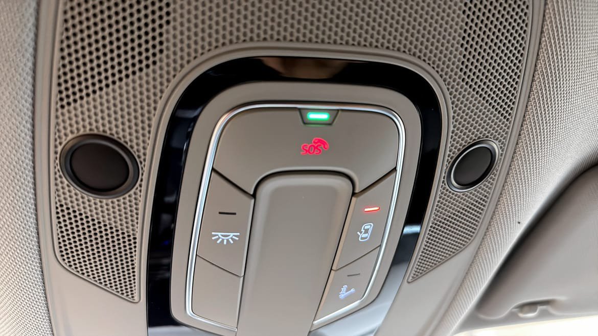 Vehicle Image 21