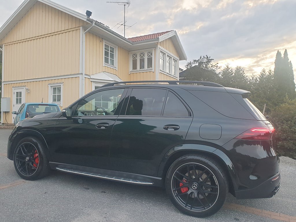 Vehicle Image 46