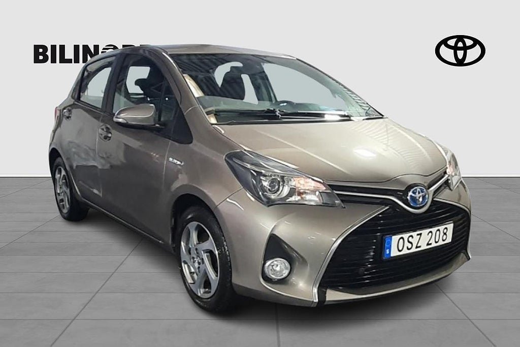 Vehicle Image 8