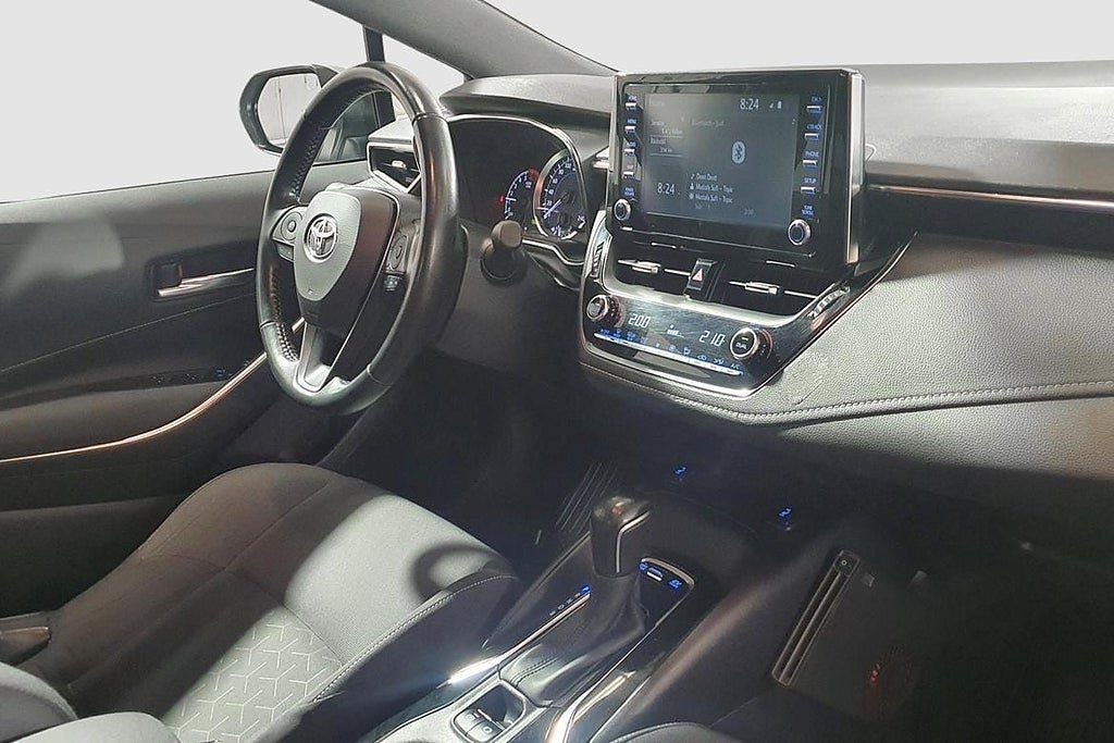Vehicle Image 15