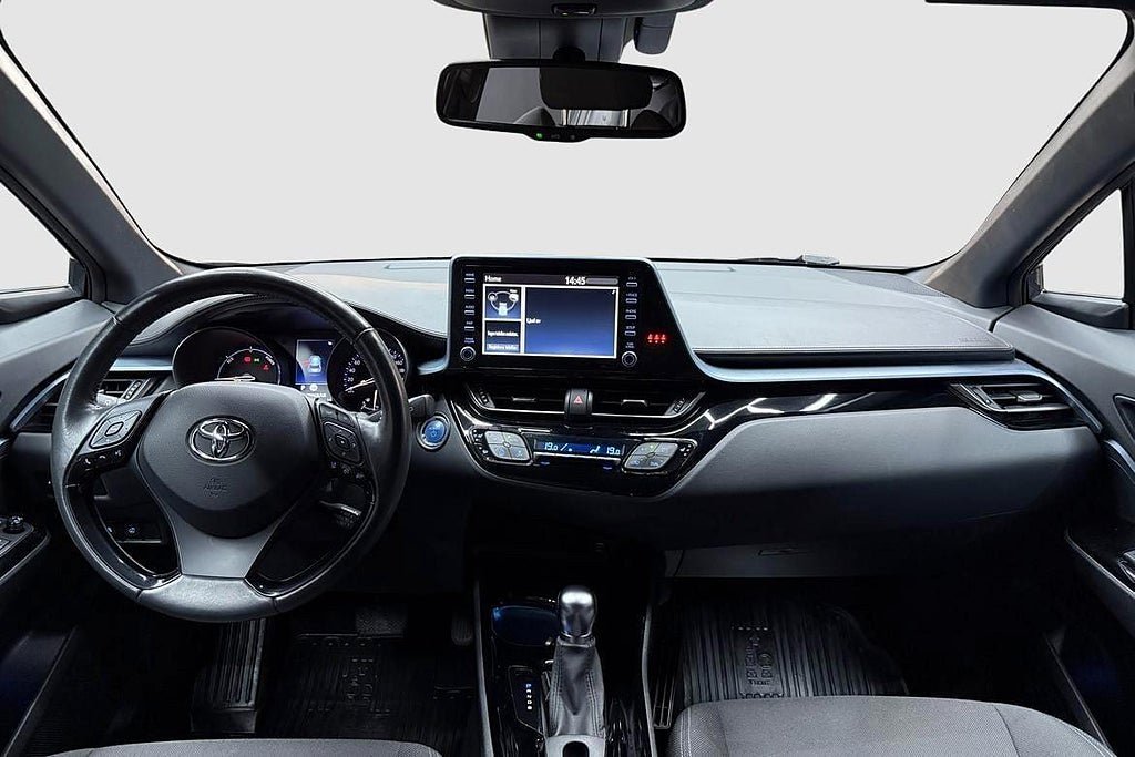 Vehicle Image 11