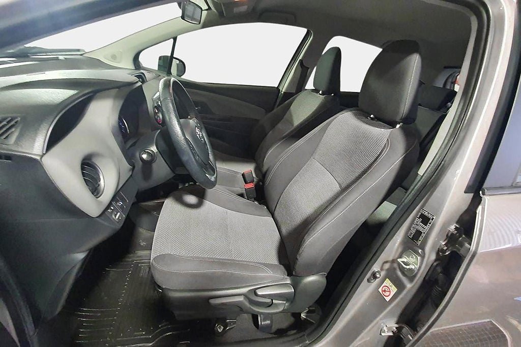 Vehicle Image 20