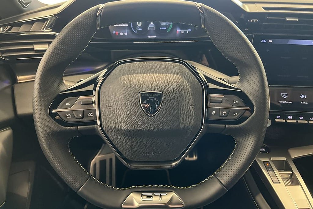 Vehicle Image 19