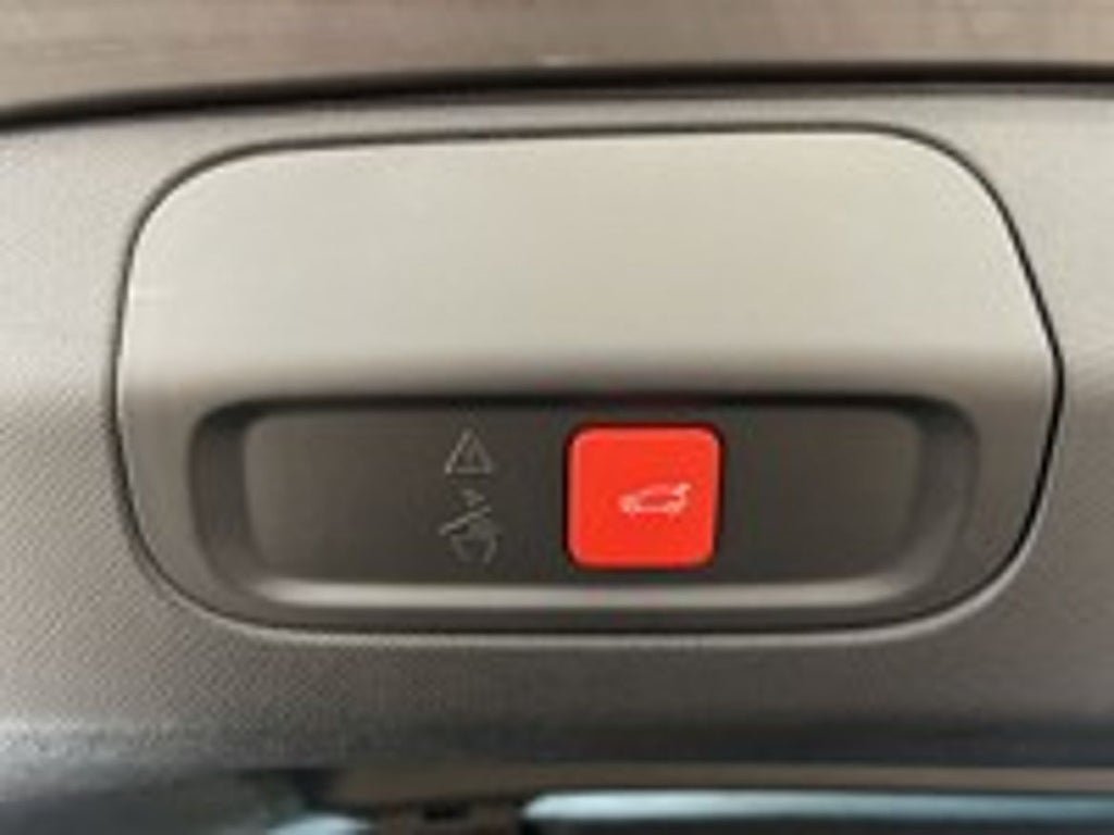 Vehicle Image 26