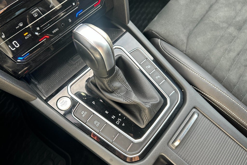 Vehicle Image 27