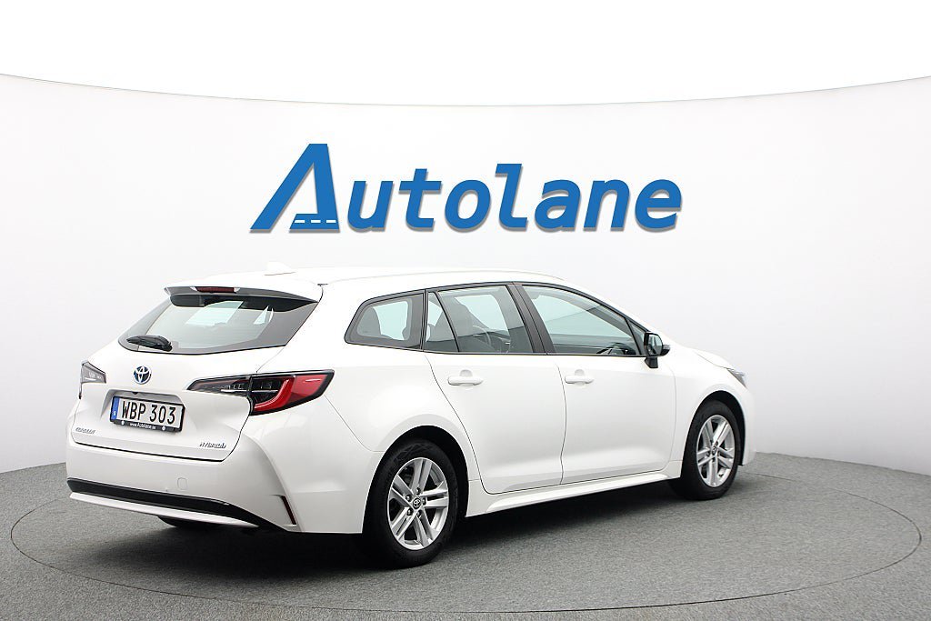 Vehicle Image 8