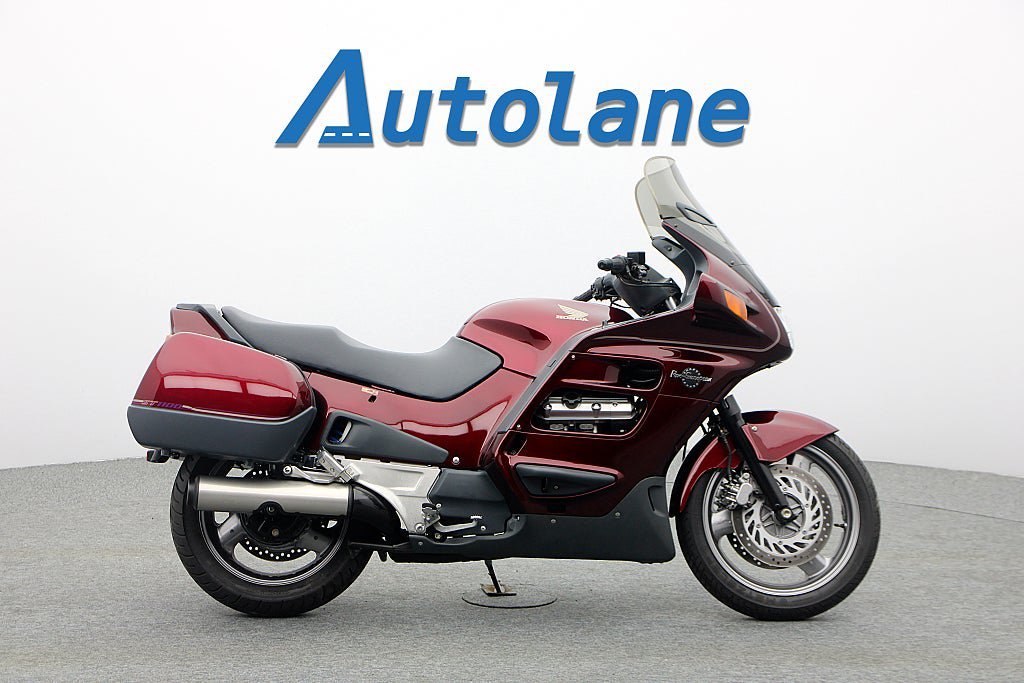 Vehicle Image 6
