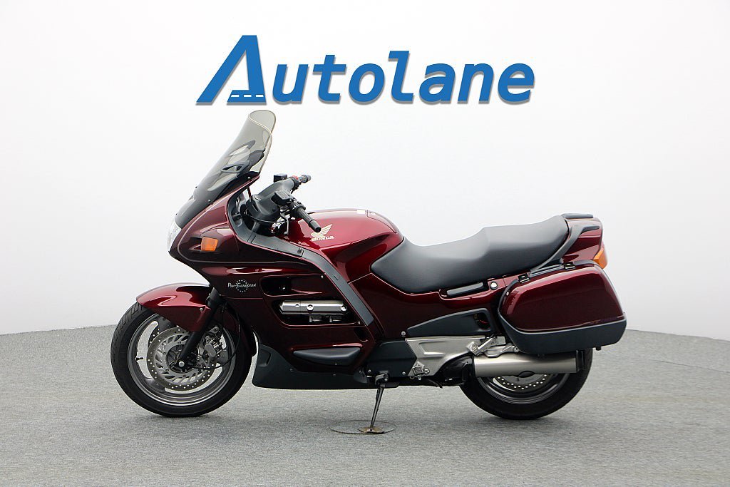 Vehicle Image 9